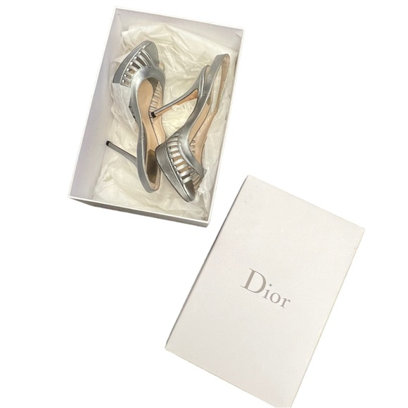 Christian Dior Silver Peep Toe Heels - Picture 4 of 7